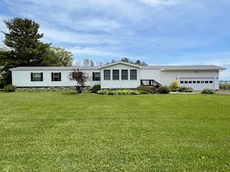 384 Burke Rd, Plattsburgh, NY 12901