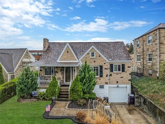 729 Irwin Dr, Pittsburgh, PA 15236