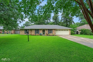 4606 Lawndale Dr, Benton, LA 71006