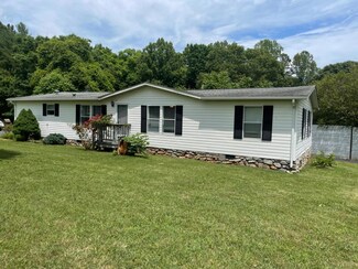 288 Brookwood Dr, Lynchburg, VA 24501