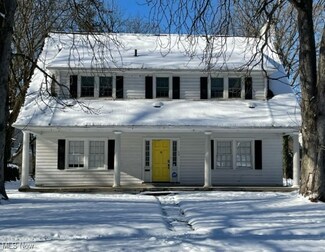 32 Elmdale Ave, Akron, OH 44313