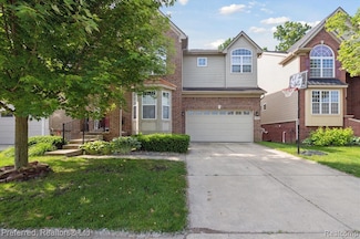 51159 Luke Ln, Novi, MI 48374