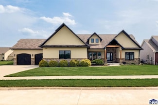 4707 Lucy Ln, Terre Haute, IN 47802