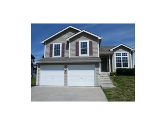 1422 Redwood Dr, Eudora, KS 66025