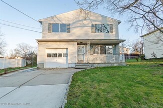 147 Delaware Ave, Cliffwood, NJ 07721
