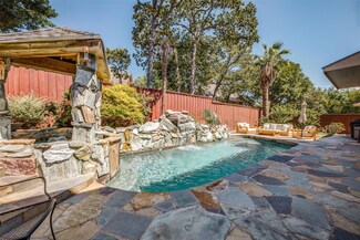 2706 Shady Hill Ct, Grapevine, TX 76051