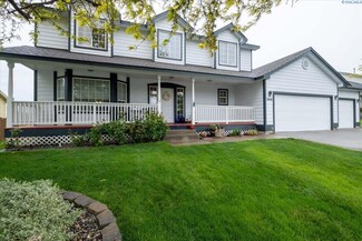 1858 Kapalua Ave, Richland, WA 99352