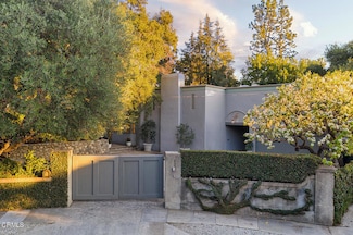 490 La Loma Rd, Pasadena, CA 91105