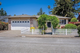 4957 Charmian Dr, Santa Rosa, CA 95409