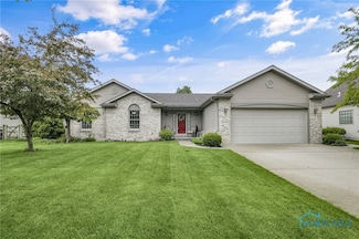 1440 S Redhawk Dr, Perrysburg, OH 43551