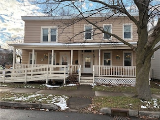 132 E 4th St, Oswego, NY 13126