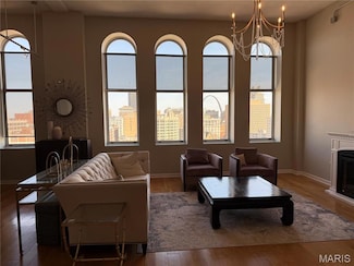 1501 Locust St Unit 1106, Saint Louis, MO 63103