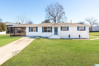 761 1st St SE, Graysville, AL 35073