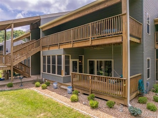 142 Geneva Cove Dr, Wright City, MO 63390