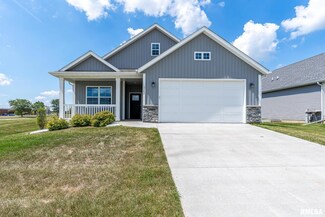 5302 Addyson Dr, Bettendorf, IA 52722