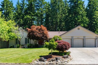9227 60th Avenue Ct E, Puyallup, WA 98371