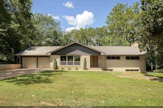 1134 Sorrento Rd, Florence, AL 35630