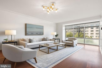 730 24th St NW Unit 503, Washington, DC 20037