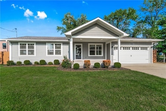 609 SE A St, Bentonville, AR 72712