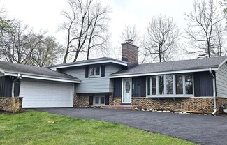 3325 Bradee Rd, Brookfield, WI 53005