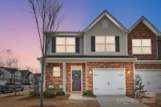 3925 Rothwood Ln, Harrisburg, NC 28075
