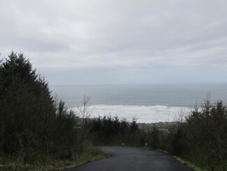 TL 5000 Horizon Hill Rd, Yachats, OR 97498