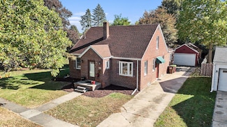 127 Madelon St, Belleville, MI 48111