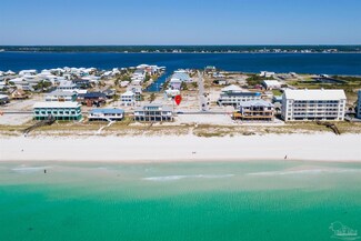 8212 Gulf Blvd, Navarre, FL 32566