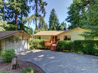 16442 SE 42nd Place, Issaquah, WA 98027