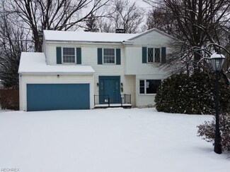 731 Upper Merriman Dr, Akron, OH 44303