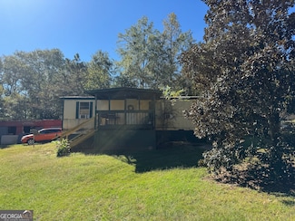 106 3rd St, Milledgeville, GA 31061