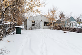 706 S Gillette Ave, Gillette, WY 82716