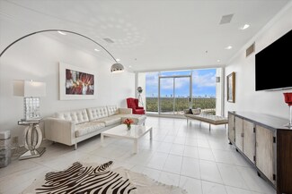 121 N Post Oak Ln Unit 1905, Houston, TX 77024