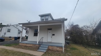 343 Midridge Dr, Saint Louis, MO 63137