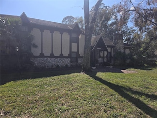 2204 W Sugar Creek Dr, Lakeland, FL 33811