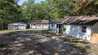 1424 Thousand Acres Rd, Montreal, MO 65591