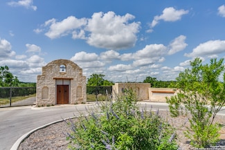 32624 Tierra Robles Dr, Bulverde, TX 78163