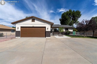 293 W Hahns Peak Ave, Pueblo, CO 81007