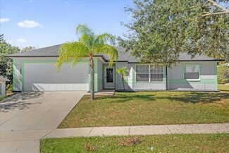 941 Cherry Laurel St, Minneola, FL 34715