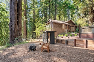 17075 Fitzpatrick Ln, Occidental, CA 95465