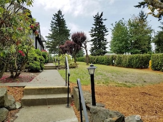 3425 S 176th St Unit 106, Seatac, WA 98188