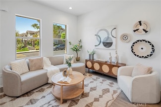 806 Francesca Dr, Walnut, CA 91789