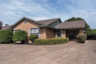 5116 Ledgestone Dr, Fort Worth, TX 76132