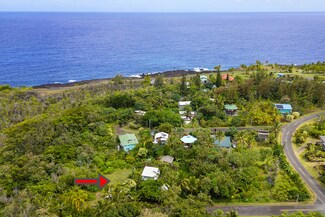 12-7001 Kaihulali St, Seaview, HI 96778