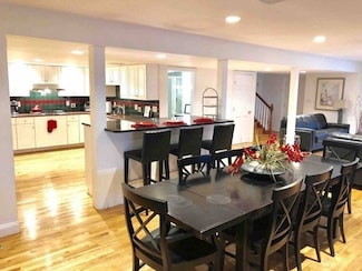 139 Fresh Pond Pkwy Unit 1, Cambridge, MA 02138