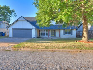 8813 E 62nd St, Tulsa, OK 74133