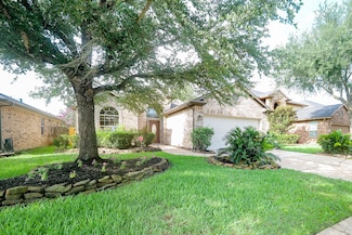 20127 Jasper Oaks Dr, Cypress, TX 77433