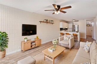 1524 Pensacola St Unit 113, Honolulu, HI 96822