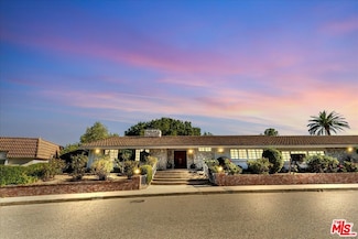 16560 Park Lane Cir, Los Angeles, CA 90049