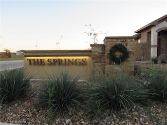 102 Hidden Springs Dr, Bastrop, TX 78602